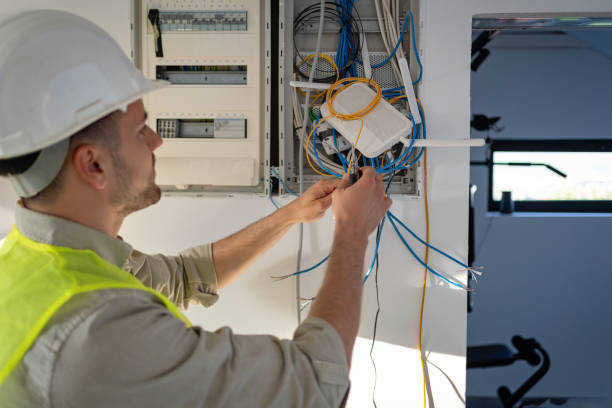 Best Affordable Emergency Electrician  in Highlands, NC